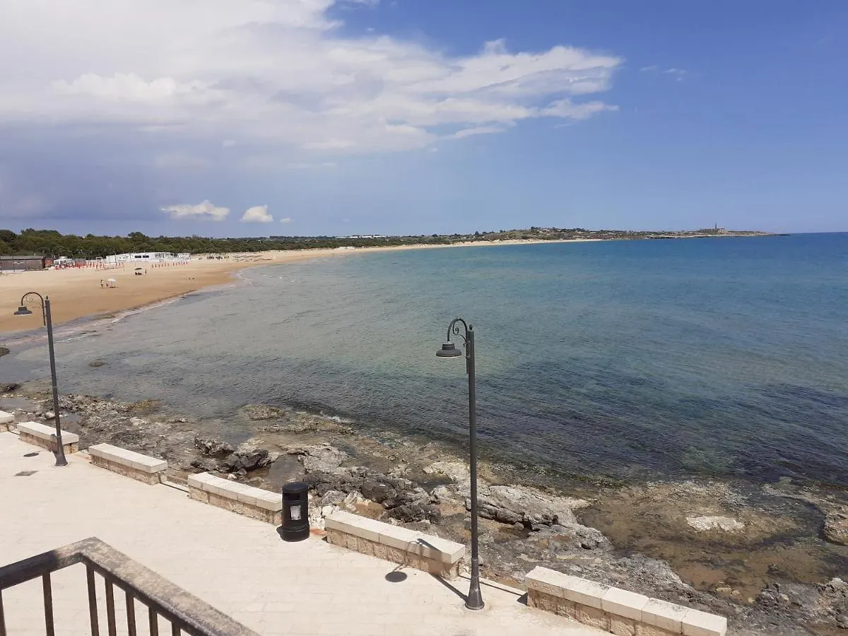Casa Con Terrazzo Sul Mare Apartment Sampieri Italy